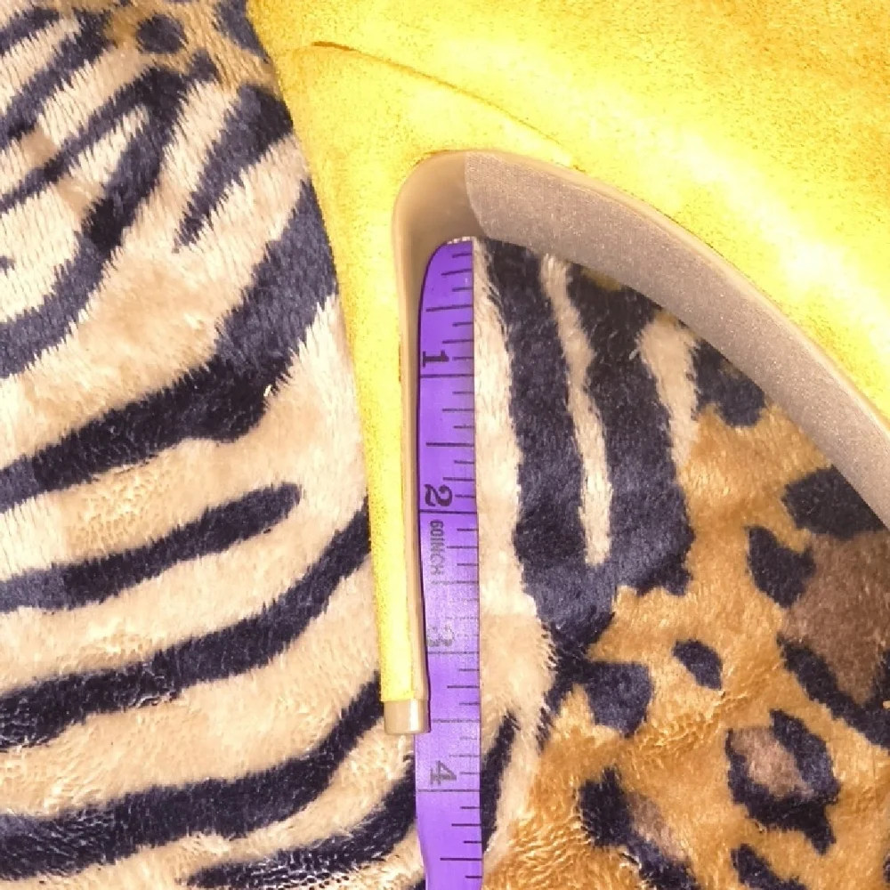Wild Diva Mustard Heeled Boots - Picture 4 of 5